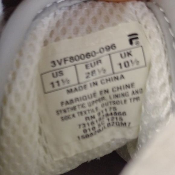 NEW Fila Boys' Vulc Basketball Hightop Shoes Heather Grey/White Size 11½ *Flawed - Picture 10 of 10